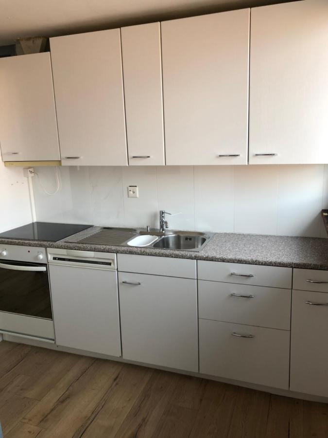 Fai'S Guesthouse Виднау Экстерьер фото