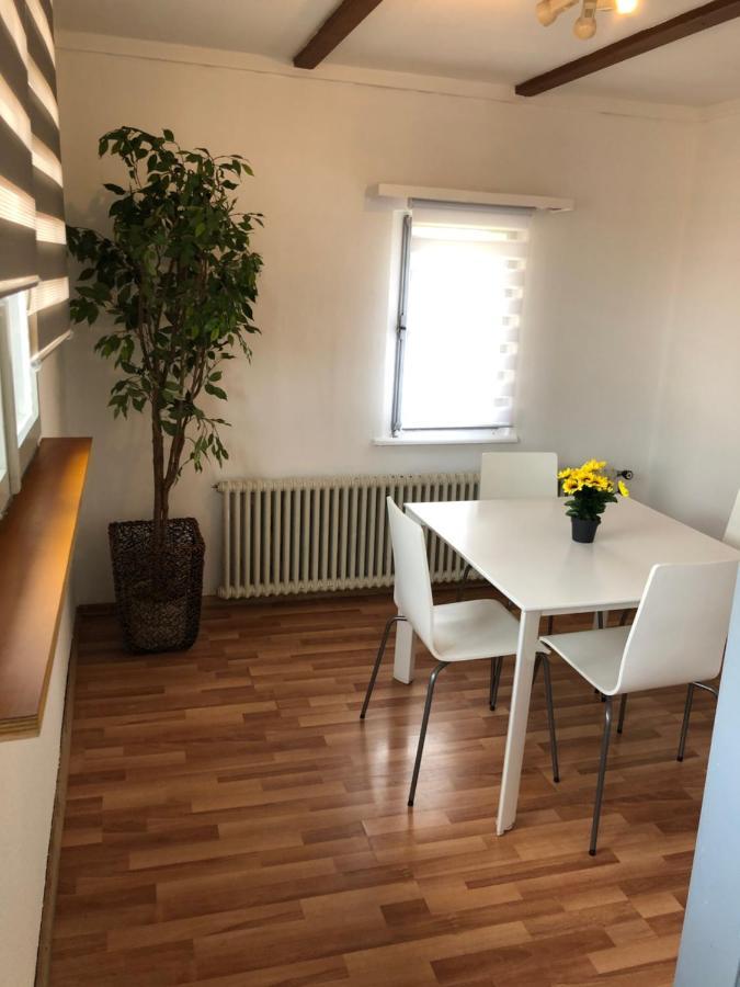 Fai'S Guesthouse Виднау Экстерьер фото